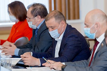 Депутаты профинансировали школы области на 80 млн рублей